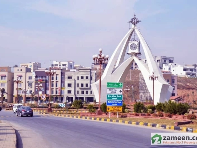 10 Marla Slightly Use Ground Portion For Rent in  Phase 7, Bahria Town Rawalpindi